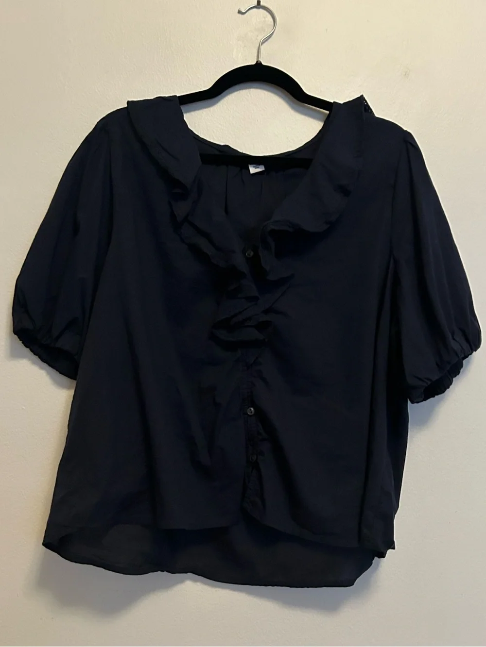 Old Navy Navy Ruffle Button-Front Blouse